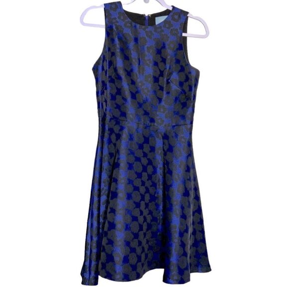 CeCe Dresses & Skirts - 💎 CeCe by Cynthia Steffe Blue Floral Dress